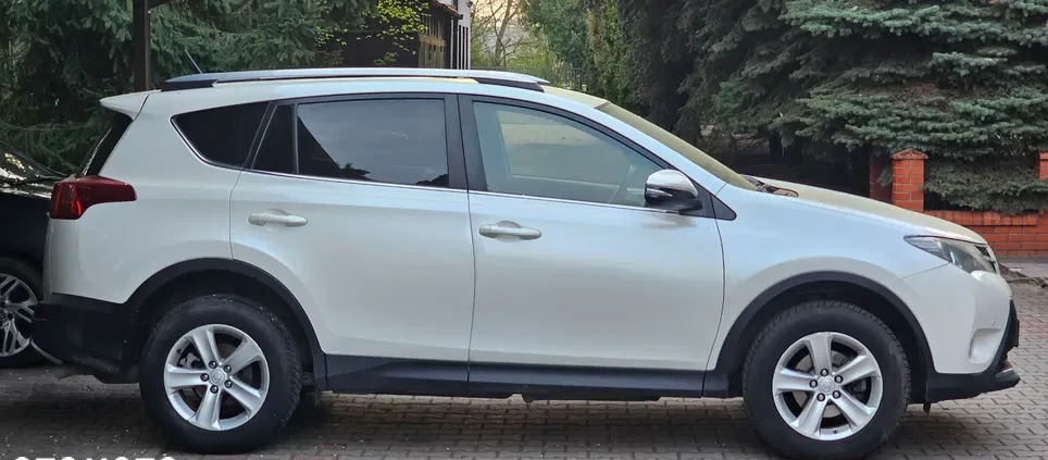 wielkopolskie Toyota RAV4 cena 46900 przebieg: 249997, rok produkcji 2014 z Konin